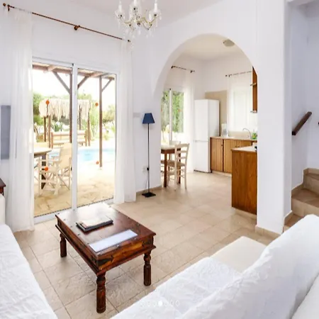 Thalassines Villa *