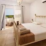 Thalassines * Agia Napa