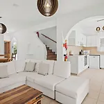 Villa Thalassines